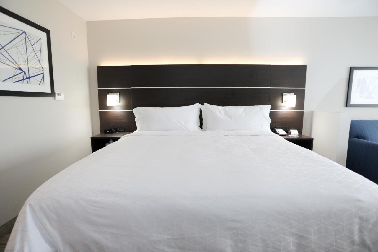 Holiday Inn Express & Suites - Forney By Ihg Ngoại thất bức ảnh